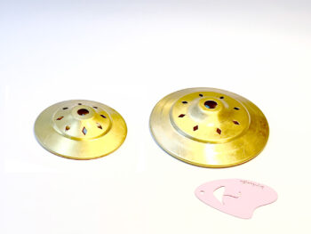 Capac perforat conic